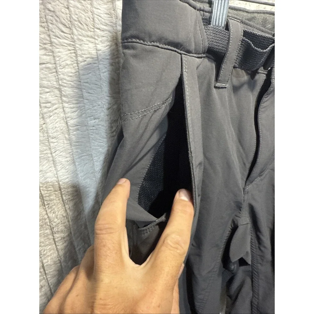 The North Face Men's Straight‎ Paramount 3.0 Short Size 30 Charcoal Gray Belted